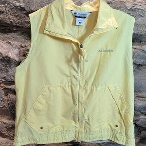 Pre-owns Columbia Yellow Zip Up Women Windbreaker Vest Size XL